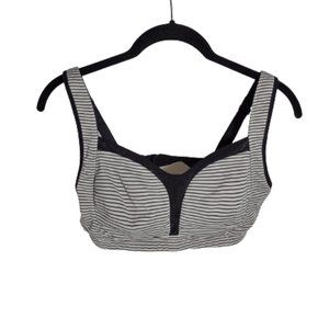 Lululemon Ta Ta Tamer II Hyper Stripe Angel Wing / Black Size 34D Sports Bra